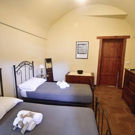 Domum In Petra Casa Nella Roccia Self Check - In Villa Modica Exteriör bild
