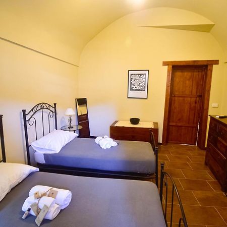 Domum In Petra Casa Nella Roccia Self Check - In Villa Modica Exteriör bild