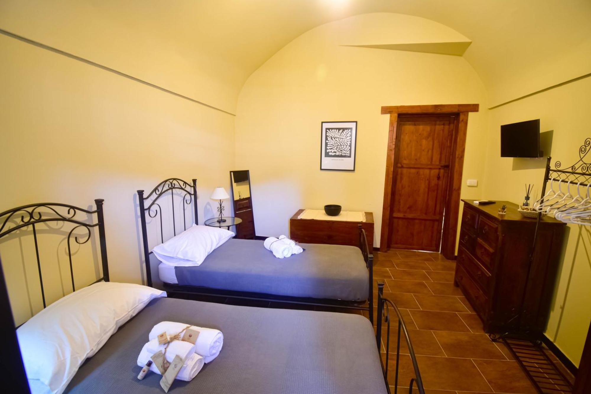 Domum In Petra Casa Nella Roccia Self Check - In Villa Modica Exteriör bild