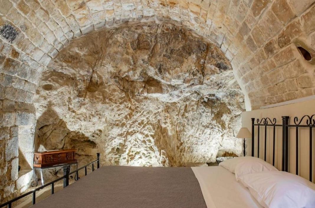 Domum In Petra Casa Nella Roccia Self Check - In Villa Modica Exteriör bild